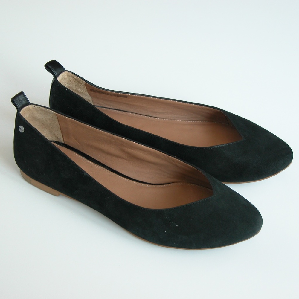 UGG Black Leather Suede “Lynley” Ballerina SZ 7 - Picture 2 of 7